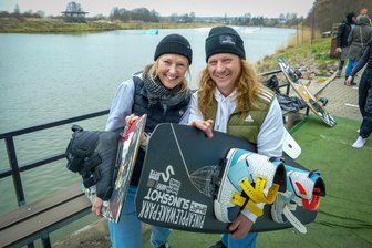 Liebe am See: Silke Künzel und Honza Palaty führen den Pineapple-Wakepark in Rossau - Auftakt im Wakepark in Rossau: Die Betreiber Silke Künzel und Honza Palaty gehen in ihre vierte Saison.