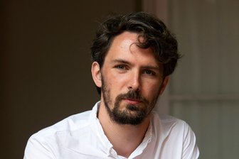 Liebe in Zeiten der Samenprobe: Hannes Köhler und sein großer aktueller Partnerschafts-Roman - Der in Berlin lebende Schriftsteller Hannes Köhler.