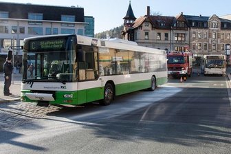 Linienbus in Aue in Brand geraten -