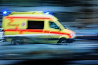 Linienbus kollidiert bei Zschopau mit Kradfahrer - 