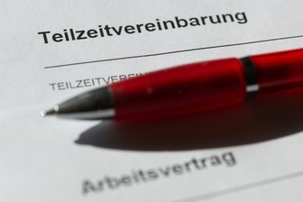 Linke: Frauen auf Sachsens Arbeitsmarkt stark benachteiligt - Frauen sind nach einer Analyse der Linken auf dem sächsischen Arbeitsmarkt noch immer stark benachteiligt (Symbolbild). 
