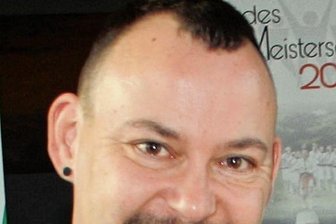 Lions-Club hilft Fanfarenzug - ManuelHahn - Chef des Fanfarenzugs Crimmitschau