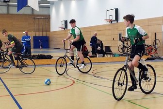 Lippersdorfs U-15-Radballer sichern sich Heimvorteil fürs DM-Halbfinale - Mit Platz 1 im DM-Viertelfinale haben sich Emil Fiedler (rechts) und Marius Jaquet den Heimvorteil fürs Halbfinale gesichert.