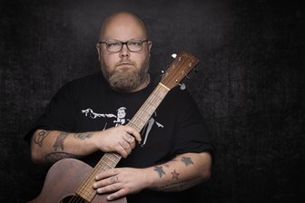Live-Event an der Göltzschtalbrücke: Stargast freut sich aufs Pfingstspektakel im Vogtland - Andreas Kümmert hat am Pfingstsamstag, 7. Juni, bei den Rock Classics an der Göltzschtalbrücke seinen großen Auftritt.