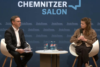 Livestream: Klima-Aktivistin Luisa Neubauer diskutiert in Chemnitz - 
