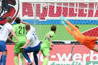 Liveticker: Aue muss nach einem 2:2 absteigen - Heidenheims Treffer zum 1:0.