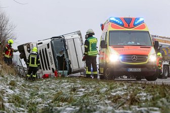 Lkw-Fahrer stirbt nach schwerem Unfall auf A4 bei Hohenstein-Ernstthal -