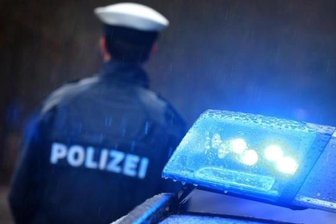 Lkw übersieht Auto: 10-Jährige schwer verletzt -
