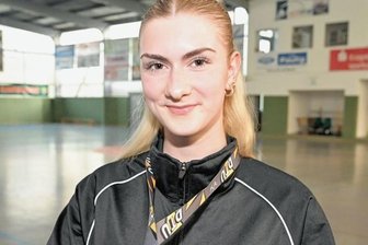 Lößnitzerin träumt schon von Olympia - Auf dem Weg nach oben: Die Lößnitzerin Marbele Pfaff, das größte Talent der Taekwondo-Abteilung des Zwönitzer HSV, will an einer Europameisterschaft und irgendwann an Olympischen Spielen teilnehmen. 