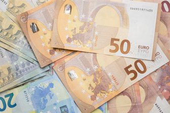 Lösung für Koalitionsstreit? Staatliche Invest-Firma kann sächsische Schuldenbremse umgehen - Eine staatliche Investitionsgesellschaft könnte Kredite aufnehmen, die nicht dem Haushalt des Freistaats angerechnet werden.