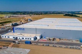 Logistik-Dienstleister schafft 130 Arbeitsplätze - Der neue Standort von Rhenus Logistics im Gewerbegebiet zwischen Meerane und Crimmitschau wird heute eingeweiht.
