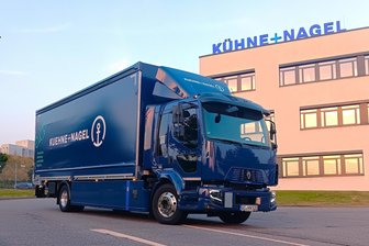 Logistikunternehmen in Limbach-Oberfrohna testet E-Lkw: „Die Fahrer sind stolz“ - Der Peugeot-Lkw ist rein elektrisch unterwegs.