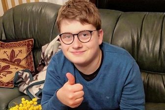 Long-Covid: 15-Jähriger braucht Geld für Blutwäsche - Wilm braucht dringend eine Blutwäsche.