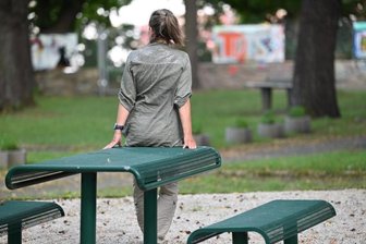Long Covid: Der lange Kampf zurück - Schritt für Schritt erobert sie sich ihr altes Leben zurück: Long-Covid-Patientin Gerlinde Hopp gibt wieder erste Sport-Kurse. 