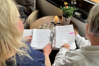 Long-Covid: Der schwere Kampf um Anerkennung der Krankheit - Daniela B. und Simone U. haben Angst vor der Zukunft, weil sie an Spätfolgen von Corona leiden.