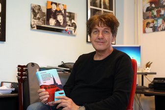 Lothar-Becker-Musical in der Glauchauer Sachsenlandhalle - Lothar Becker ist Autor, Komponist und Musiker.