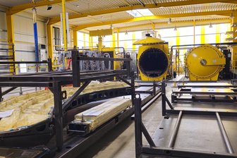 Luftfahrt, Hygiene und Innenausbau: Mittelsächsische Unternehmen öffnen Türen zur Spätschicht - Das Unternehmen Cotesa in Mittweida gehört zu den Firmen, die zur Spätschicht öffnen.