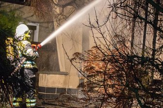 Lugau: Laube in Flammen -