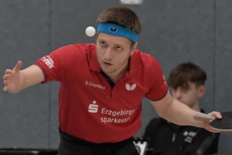 Lugauer Tischtennisspieler erleben ein rabenschwarzes Wochenende - In seinem zweiten Einzel gegen den Japaner Haruto Kizuka zeigte Stanislav Chornobaiev endlich, was in ihm steckt. Da war das Kind allerdings schon in den Brunnen gefallen.