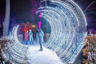 Lumagica: Weiter Ärger um Parkplätze - Ein Ausflugsziel für die Feiertage ist der Schlosspark Lichtenwalde - mit oder ohne Schnee. 