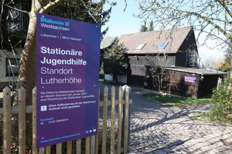 Lutherhöhe bei Zwickau: Diakonie Westsachsen übernimmt Gebäude von der Kirche - Die Diakonie Westsachsen kann die Einrichtung der stationären Jugendhilfe nach der Übernahme der Lutherhöhe weiterbetreiben.