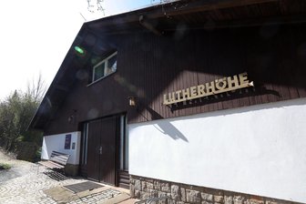 Lutherhöhe in Vielau: Förderverein zieht sich nach Verkauf des Geländes zurück - Der Förderverein Lutherhöhe kann das Rüstzeitheim nicht wiederbeleben.