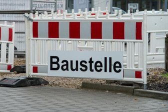 Lutherstraße halbseitig gesperrt -