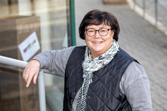 Machen Männer Politik für Frauen? Diese Vogtländerin sagt: „Nein.“ - Doritta Kolb-Unglaub macht sich als Vorsitzende des Plauener Colorido-Vereins seit vielen Jahren für die Demokratie stark.