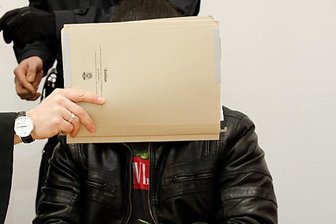 Machetenmann-Prozess: Zeuge musste Geschäft aufgeben -