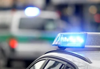 Mann nach Motorradsturz schwer verletzt - 
