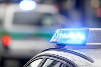 Mann niedergeschlagen - Zeugen gesucht -