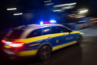 Mann schlägt vier Frauen in Chemnitzer Innenstadt: Polizei nimmt ihn in Gewahrsam - Die Polizei nahm den aggressiven Mann in Gewahrsam.