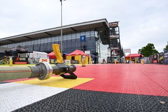 Mann stirbt bei Feuerwehr-Wettkampf auf Messe - Blick auf die Wettkampf-Strecke auf der Rettungsmesse Interschutz.