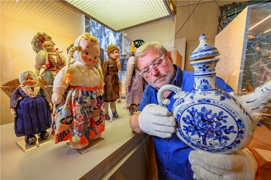 Manufaktur der Träume in Annaberg-Buchholz zeigt königliche Puppensammlung aus den Niederlanden - Kurator Marcel Hectors