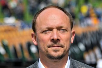 Marco Wanderwitz: "Ich halte die Chance auf ein AfD-Verbot für hoch" - "In den neuen Ländern steht der Demokratie das Wasser bis zum Hals", sagt der Hohenstein-Ernstthaler Bundestagsabgeordnete Marco Wanderwitz. Er plädiert für einen Verbotsantrag der AfD. Die hohen Zustimmungswerte sprächen nicht dagegen, findet Wanderwitz mit Blick auf eine Umfrage von Freie Presse, Leipziger Volkszeitung und Sächsischer Zeitung. 