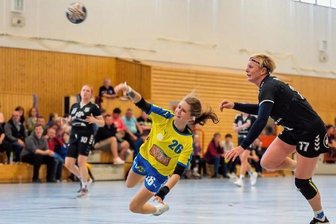 Marienberg hofft auf perfekten Saisonstart - Zum 23:22-Auftaktsieg in Weißenborn vor einer Woche konnte Nikola Holeckova (Mitte) drei Tore beisteuern.