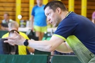 Marienberger bejubelt nach Mitternacht den Titel - Hoch konzentriert und erfolgreich: Steffen Schreiter.