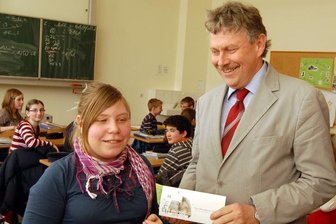 Jasmyn-Rufina Gallaus aus Markneukirchen