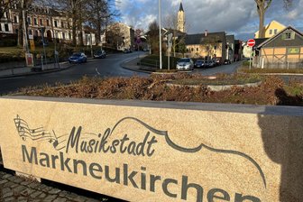 Markneukirchen: Sponsoren ermöglichen neuen Bus - Markneukirchen finanziert über Sponsoren einen neuen Vereinsbus.