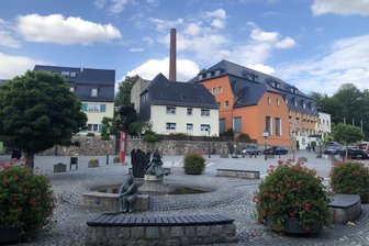 Marktbrunnen in Limbach-Oberfrohna soll verschönert werden - Der Marktbrunnen in Limbach-Oberfrohna soll bald noch grüner werden.