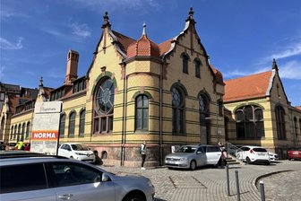 Markthalle in Zwickau: Rewe will nach Umbau 2025 eröffnen - Norma steht noch dran, ist aber nicht mehr drin: Im nächsten Jahr will Rewe in die Markthalle ziehen.