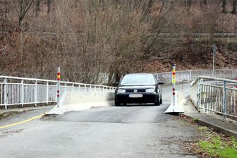 Marode Noßwitzbrücke in Elsterberg darf vorerst weiter von Kleintransportern befahren werden - Bereits in einem halben Jahr steht die nächste Prüfung der maroden Noßwitzbrücke in Elsterberg an.