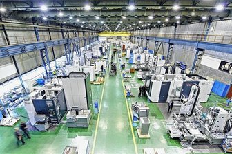 Die Produktion im Chemnitzer Maschinenbau-Werk der Schweizer Starrag Group.
