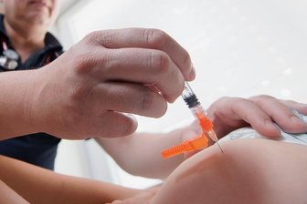 Masern-Urteil: Vogtlandkreis hält sich vorerst noch zurück - 