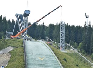 Masten für Windsegel in der Vogtland-Arena -