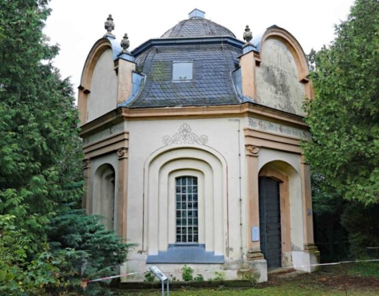 Mausoleum in Blankenhain ist ein Sanierungsfall - Das Mausoleum auf dem Blankenhainer Friedhof.
