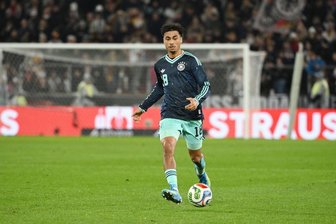 Medien: FC Bayern mit Nationalspieler Brown einig - Nationalspieler Nathaniel Brown steht angeblich vor einem Karrieresprung. (Archivbild)