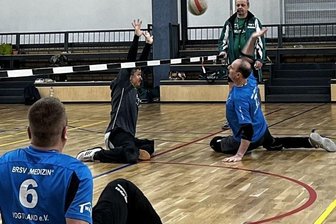 Medizin erreicht diesmal "nur" den 2. Platz - Die Sitzballer des BRSV Medizin Vogtland sind in Sachsen eine Institution. Auch wenn bei der ersten Runde zur Sachsenmeisterschaft nicht alles glatt lief, können die Plauener ihren Titel noch verteidigen. 