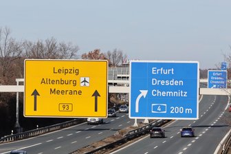 Meerane: Autobahnabfahrten zeitweise gesperrt - Am Kreuz B 93/A 4 wird am Mittwoch gebaut. Betroffen ist auch die Auffahrt auf die A 4.