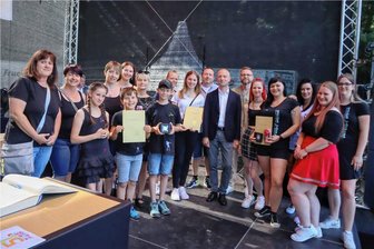 Meerane: Bürgermedaille geht in diesem Jahr an drei Vereine - Während des Parktfestes haben diesmal drei Vereine bzw. Gruppen die Bürgermedaille der Stadt Meerane erhalten.
